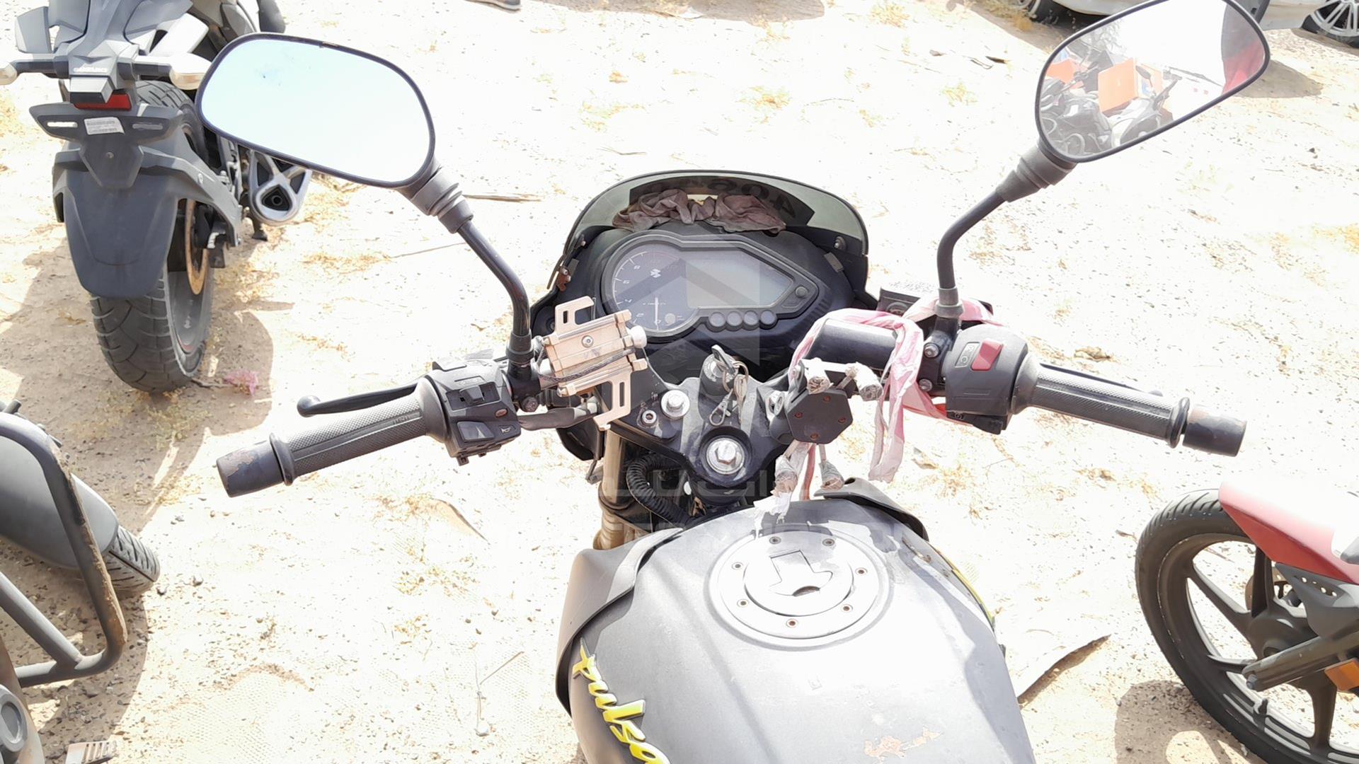2021 BAJAJ 150 CC VIN: MD2A11CXXMCL29190