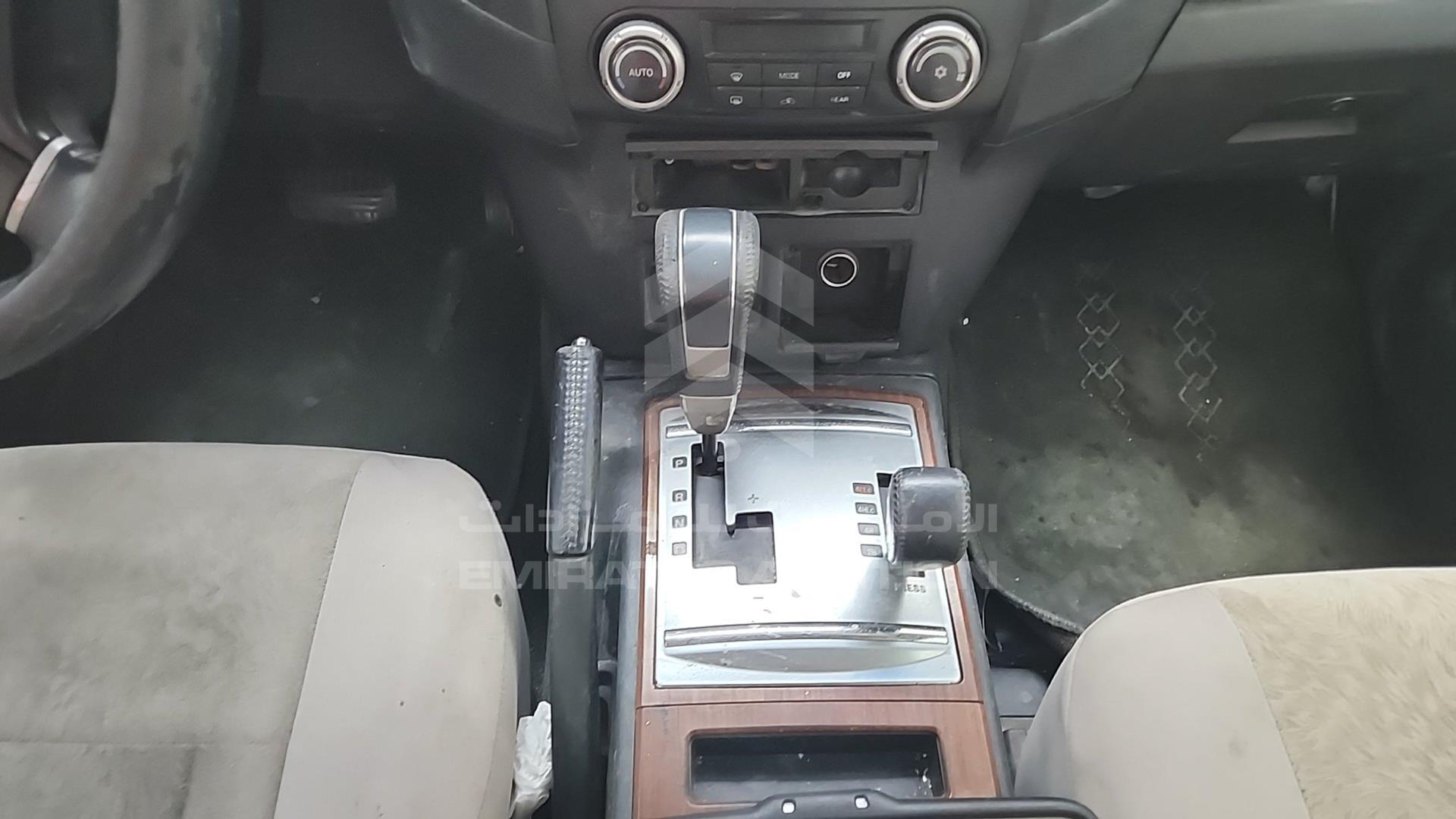 2007 MITSUBISHI PAJERO VIN: JMYLRV93W7J708656