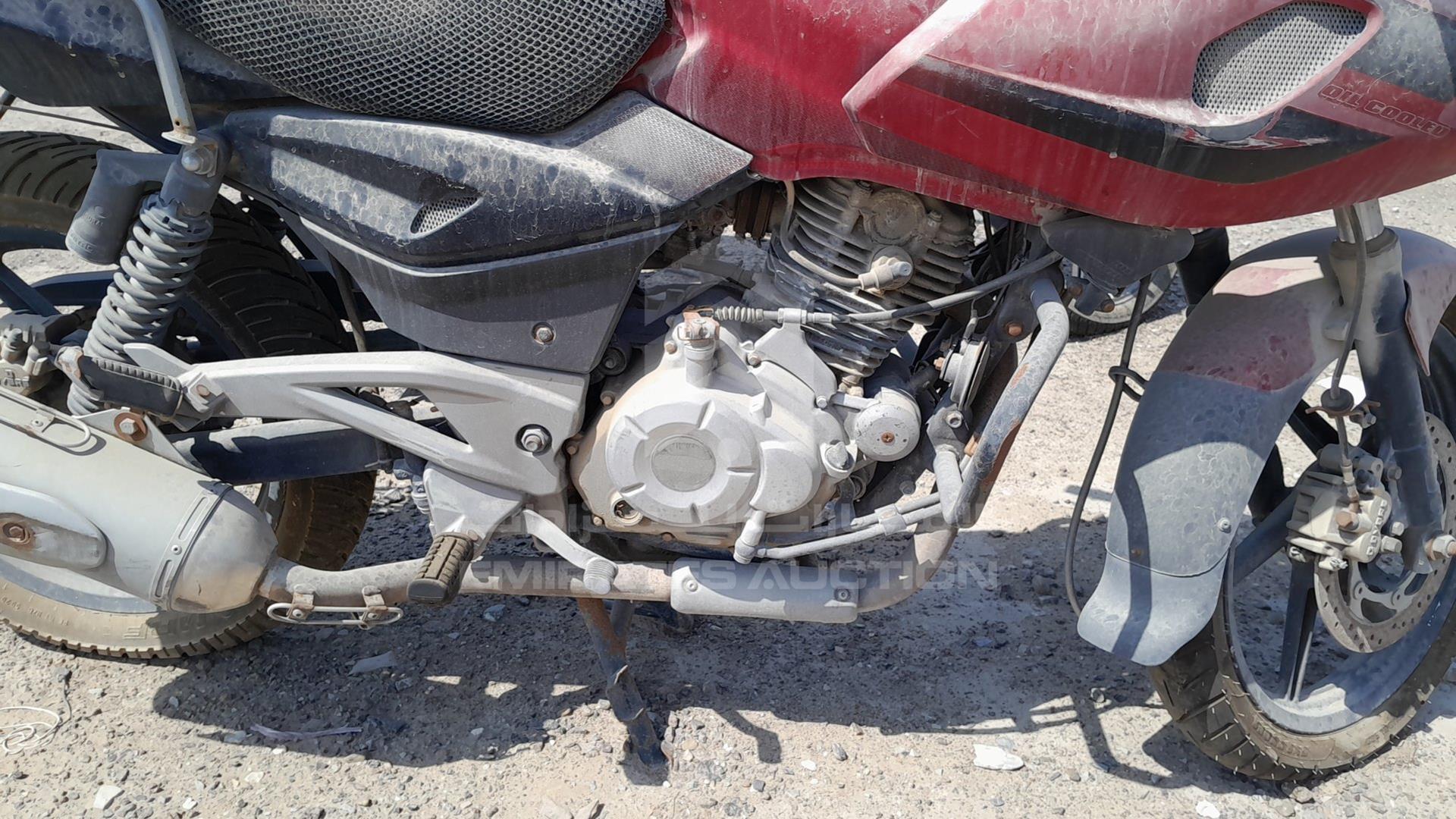 2014 BAJAJ PULSAR VIN: MD2A13EZ7ECK07009