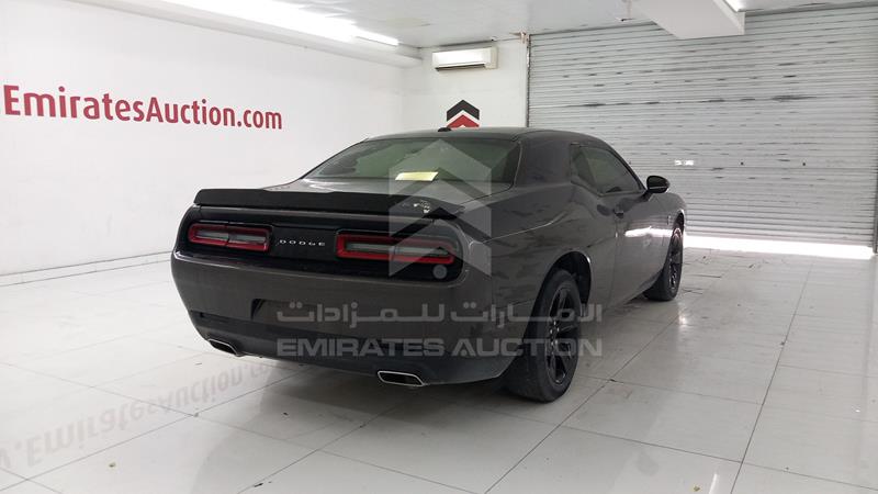 2C3CDZAG4FH888830 Auction: EmiratesAuction Lot: 409485 2C3CDZAG4FH888830 Dodge Challenger 2015 GREY Photo 9