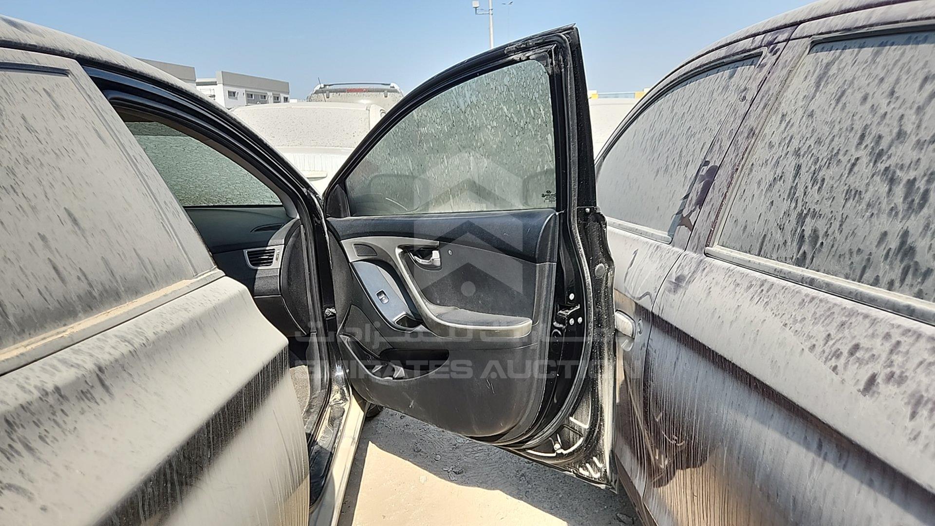 2012 HYUNDAI ELANTRA VIN: KMHDG41E1CU391375
