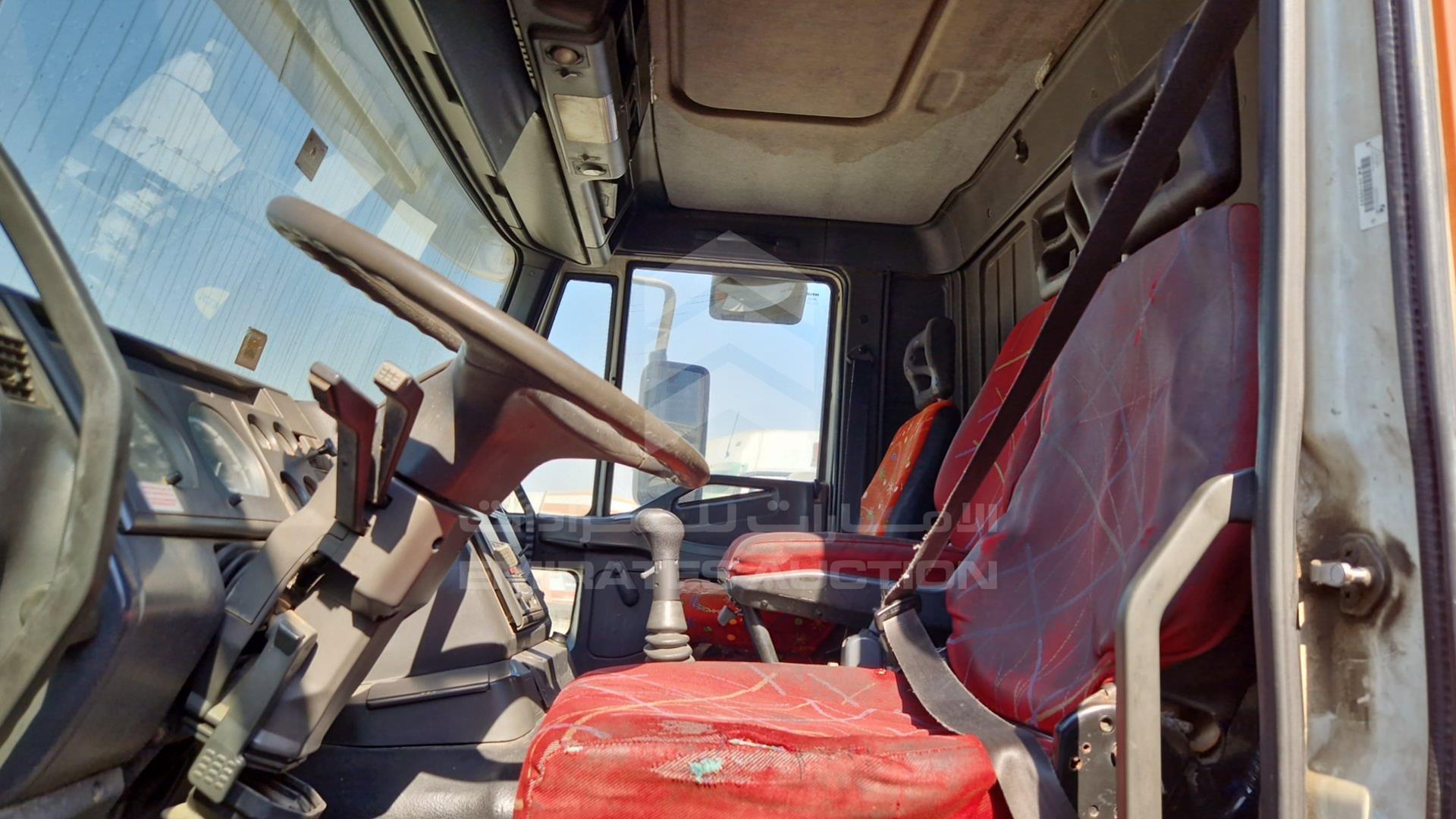 2007 IVECO TRAKKER VIN: WJME3TRS30C174713