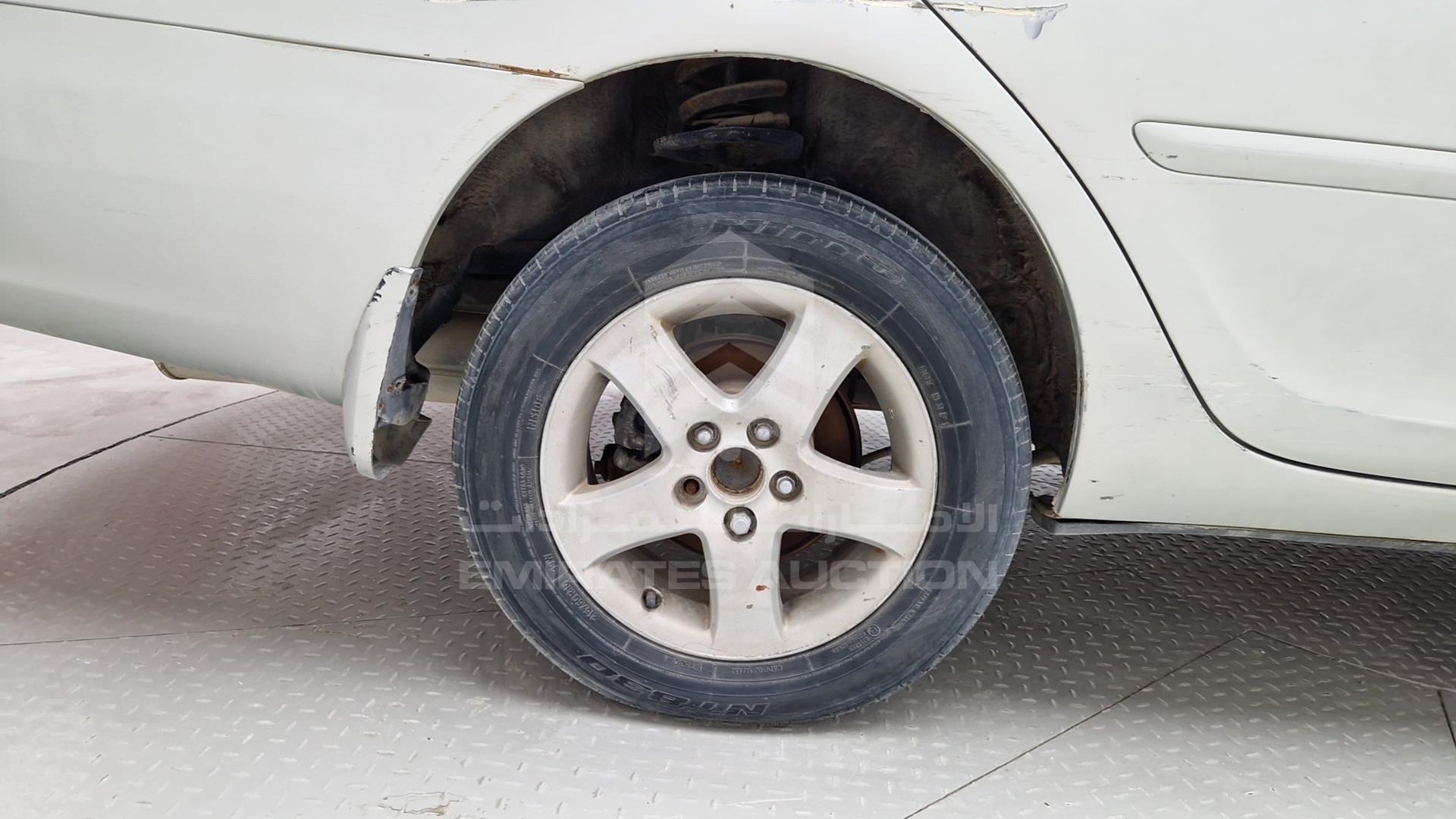 2002 TOYOTA CAMRY VIN: 4T1BF32K82U015361