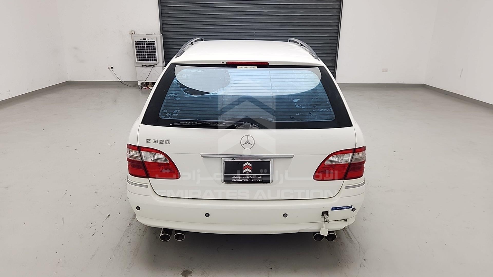 2004 MERCEDES E 320 VIN: WDB2112821X108945