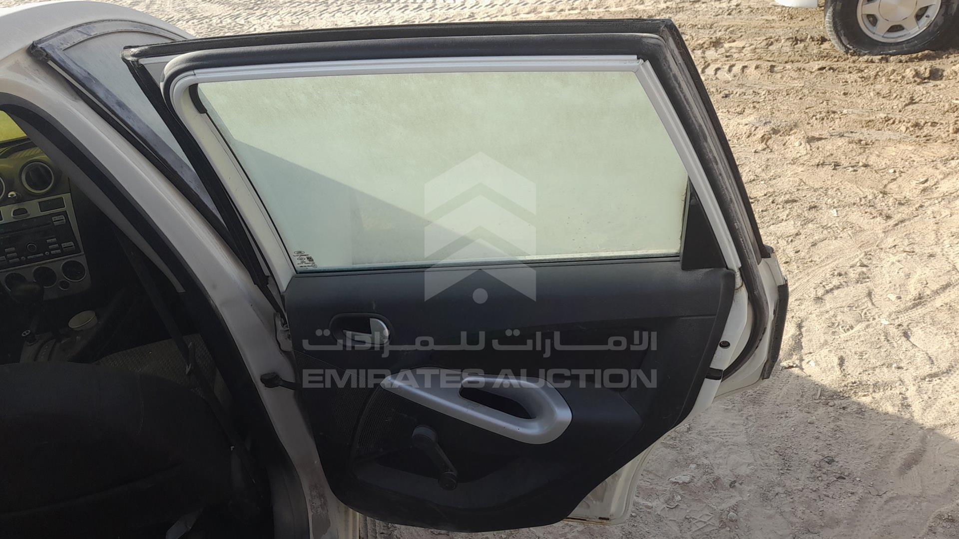 2012 FORD FIGO VIN: MAJTJ2ZD3CAP22613