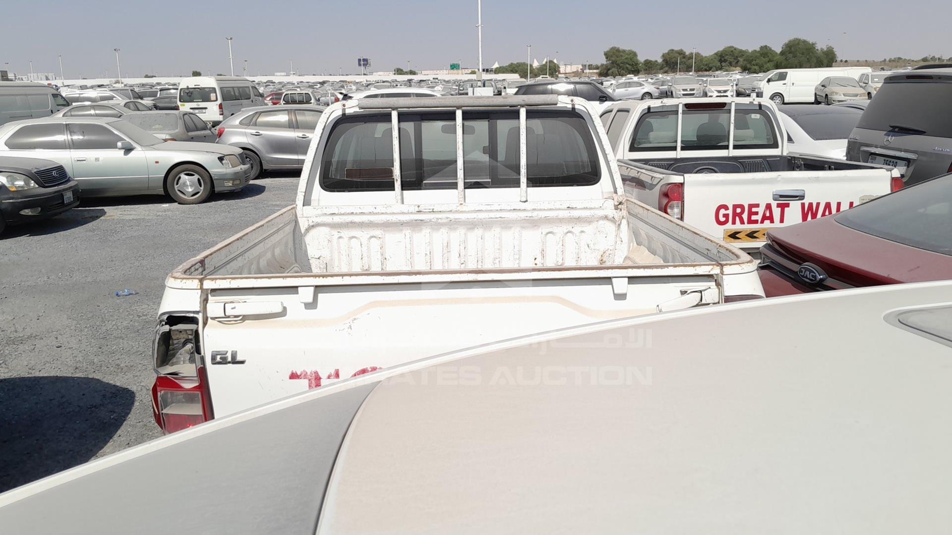 2016 TOYOTA HILUX VIN: MR0CX6CD2G0290716