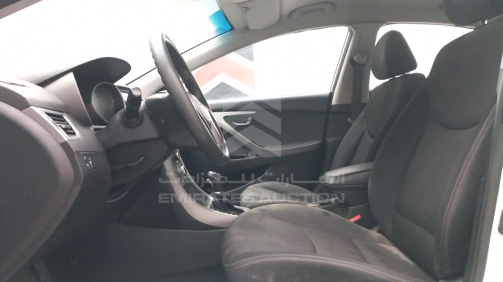 2015 HYUNDAI ELANTRA VIN: KMHDG41C9FU275960