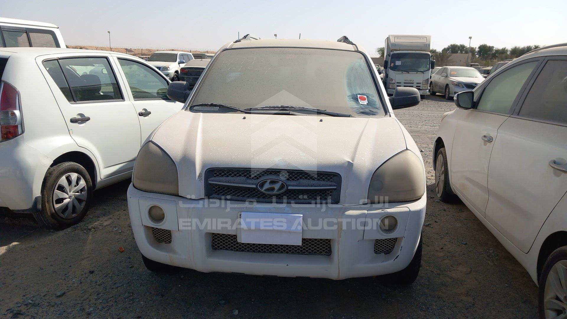 2009 HYUNDAI TUCSON VIN: KMHJM81B59U907142