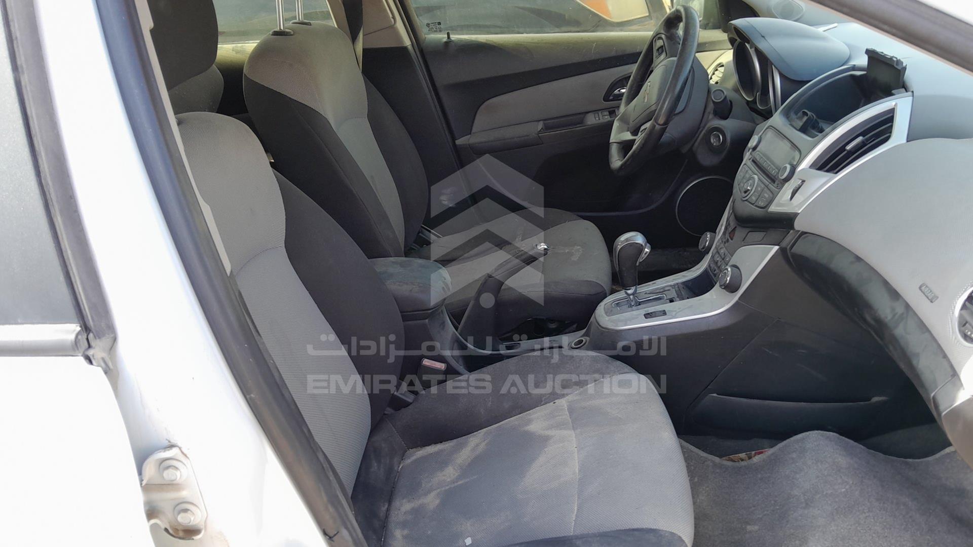 2014 CHEVROLET CRUZE LS VIN: KL1PJ5C53EK580833