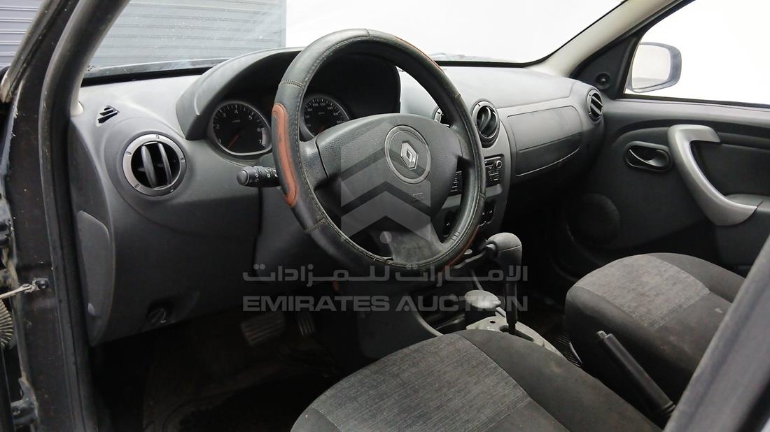 2014 Renault Duster — Front Left Driver Dashboard View — Photo 15