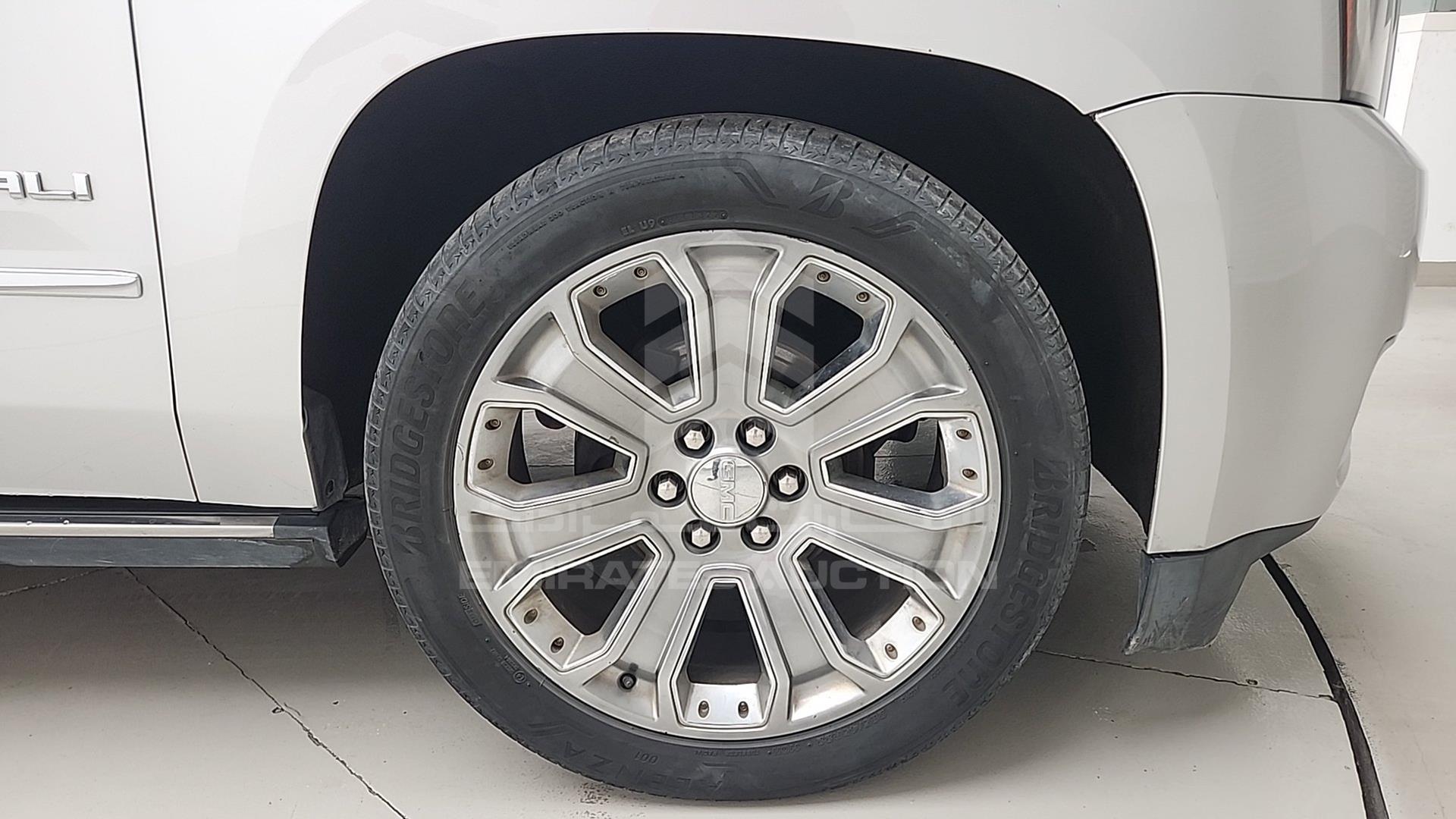 2015 GMC YUKON DENALI VIN: 1GKS27KJ7FR257490