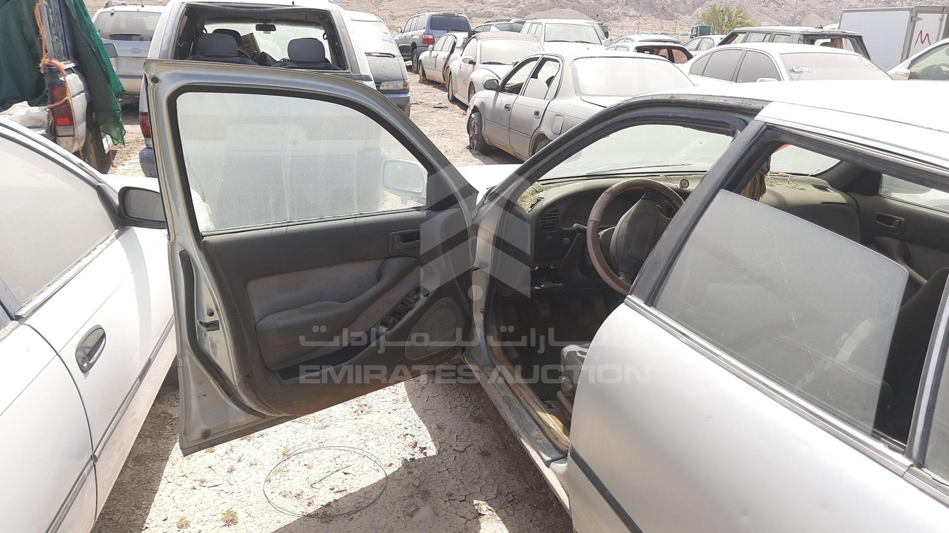 0 TOYOTA CAMRY VIN: SXV100371878