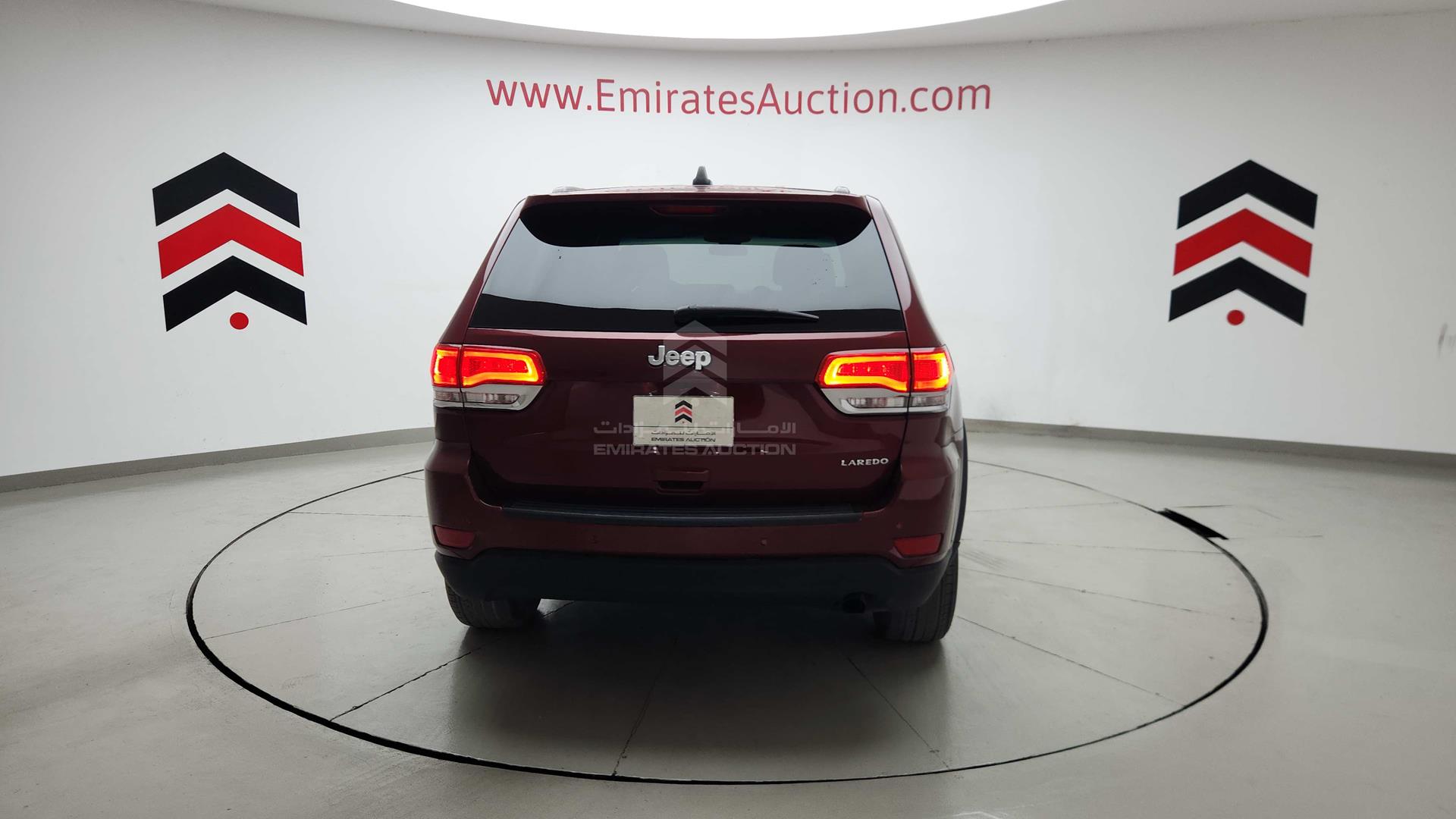 2018 JEEP GRAND CHEROKEE VIN: 1C4RJEAG9JC429523