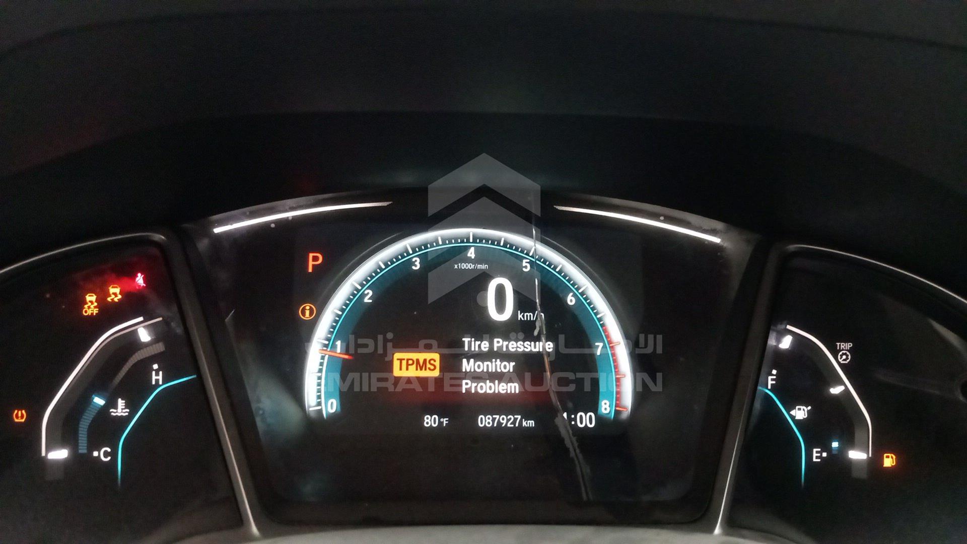 2018 HONDA CIVIC VIN: 2HGFC2F72JH501715