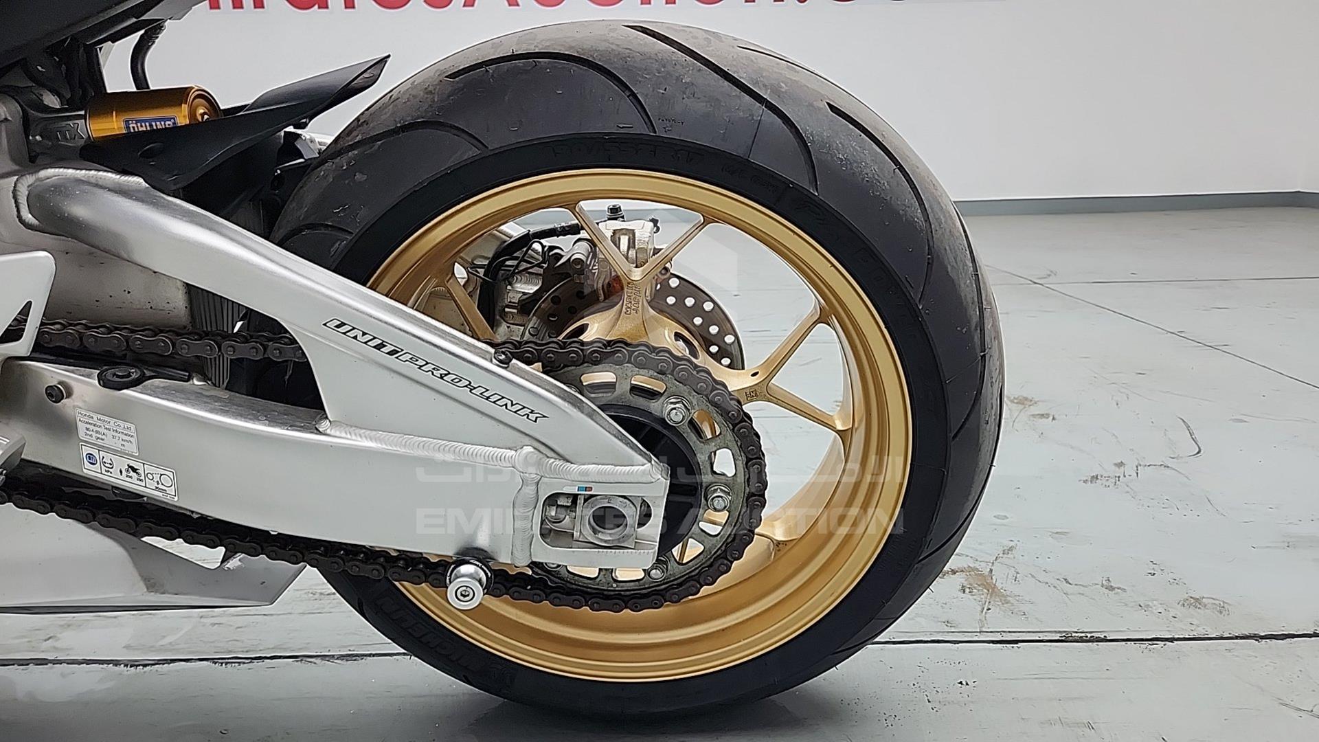 2019 HONDA CBR VIN: JH2SC77G2KK200002