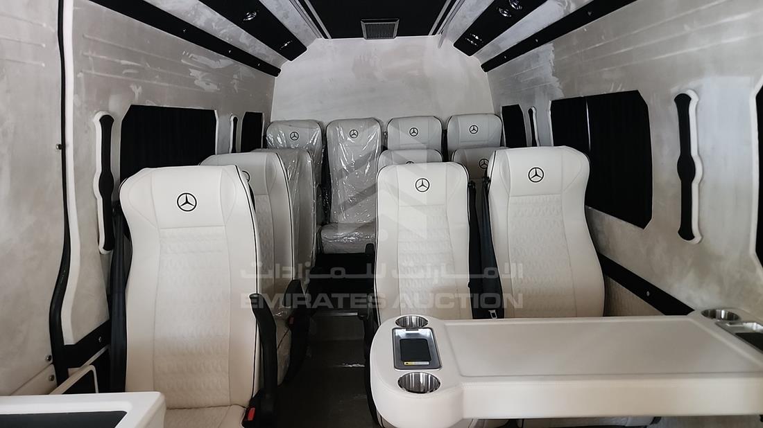 2024 Mercedes Sprinter — Instruction Manuals & Accessories — Photo 12