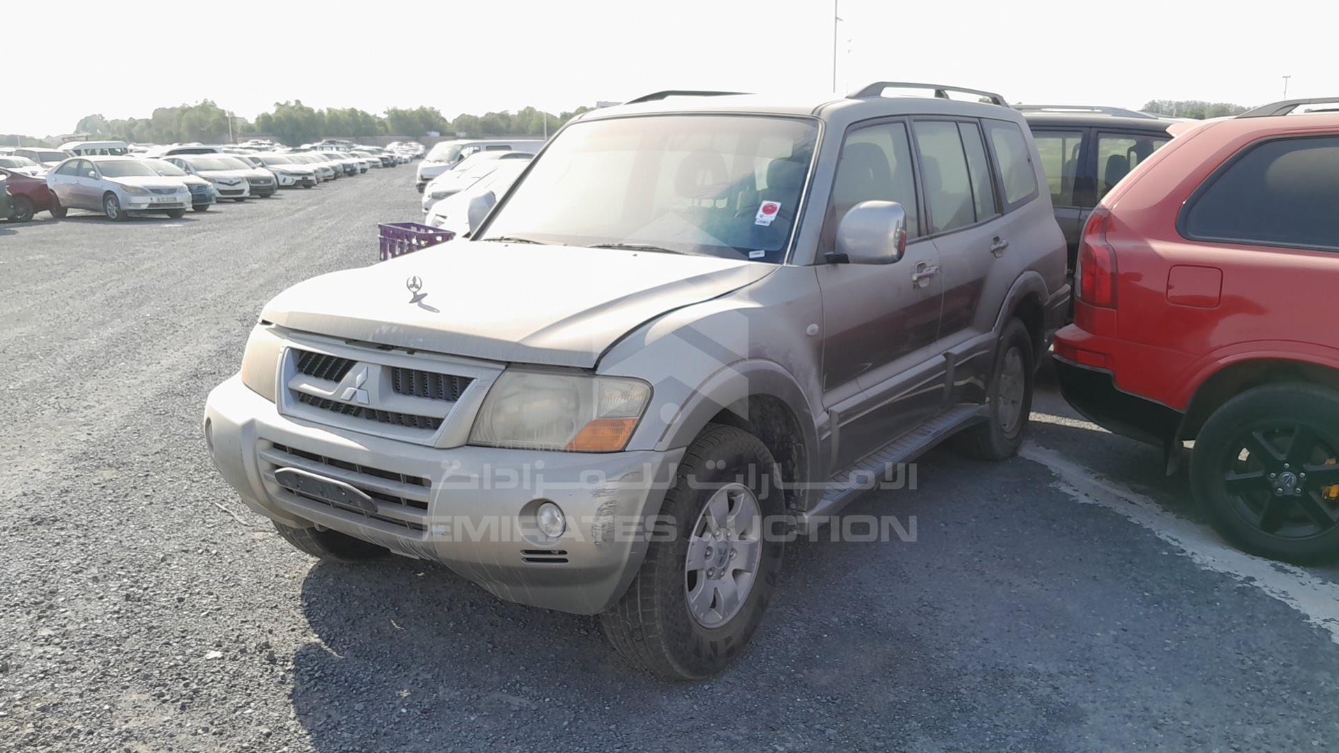 2004 MITSUBISHI PAJERO VIN: JMYLRV73W4J704652