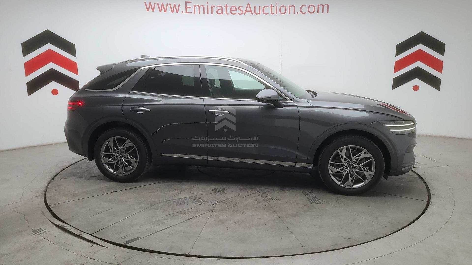 2022 GENESIS GV70 VIN: KMUMADTB6NU070828