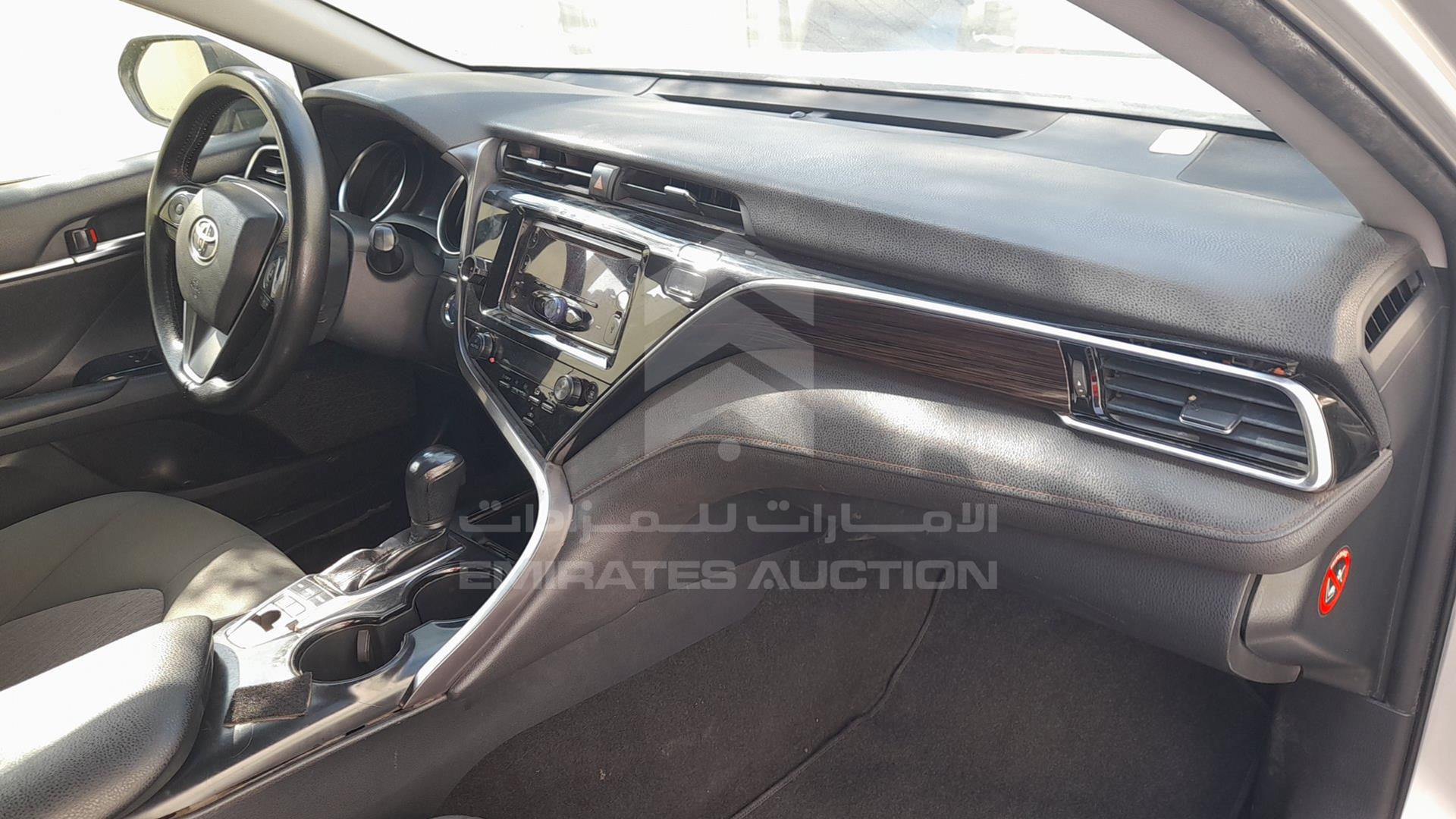 2018 TOYOTA CAMRY VIN: JTNB29HK8J3009084