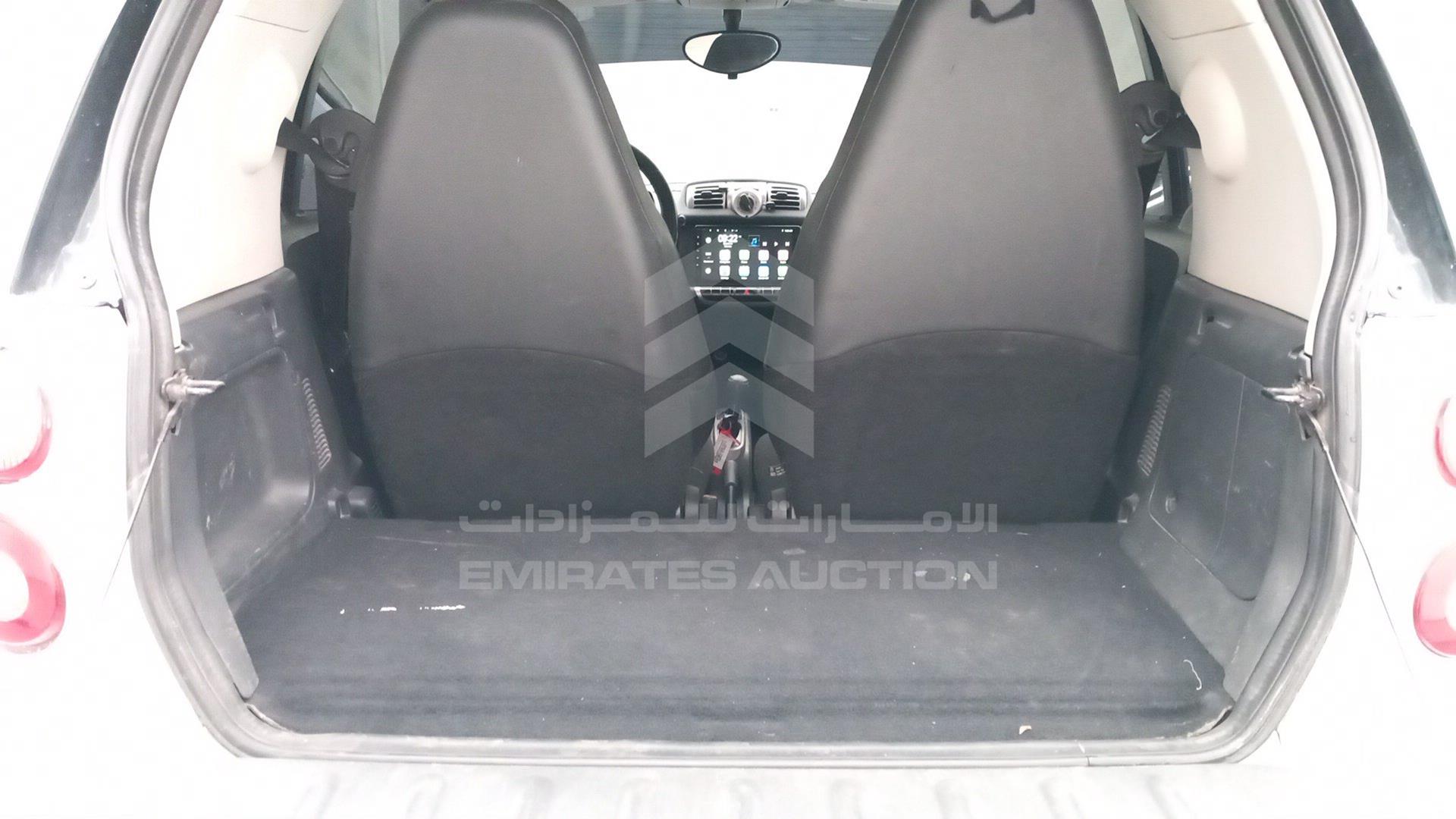 2014 SMART FORTWO VIN: WMEEJ3BA9EK739570