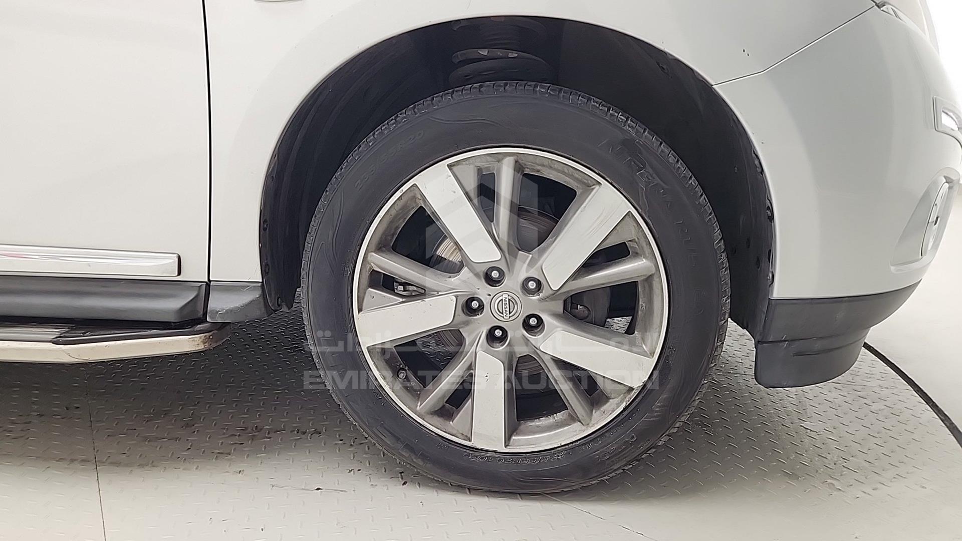 2015 NISSAN PATHFINDER VIN: 5N1AR2MM8FC628006