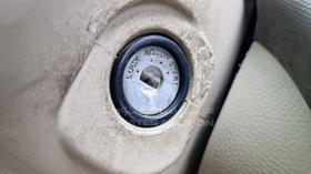2015 Suzuki Ertiga — Keys — Photo 4 — Thumbnail