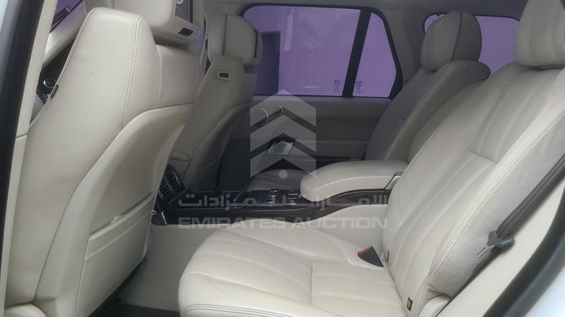 VIN: SALGA2EF6EA171169 Auction: EmiratesAuction Lot: 405877 VIN: SALGA2EF6EA171169 Range Rover Autobiography 2014 WHITE Photo 35