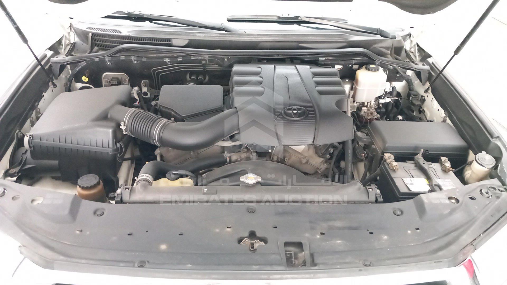 2017 TOYOTA LAND CRUISER VIN: JTMHU01JXH4137417