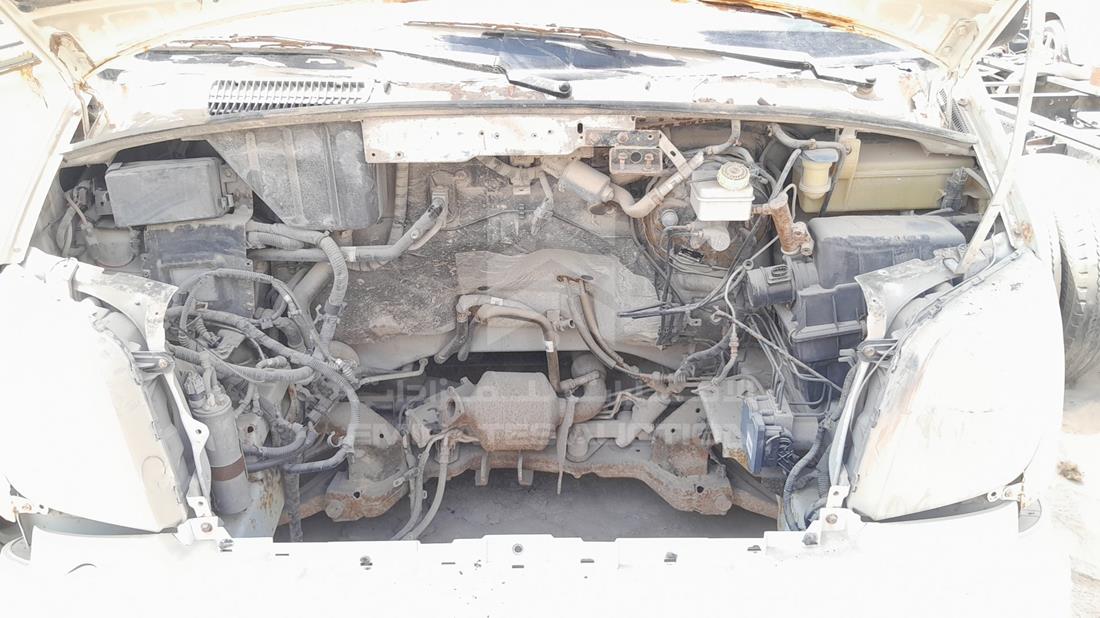 2014 Maxus V80 — Engine Bay — Photo 26