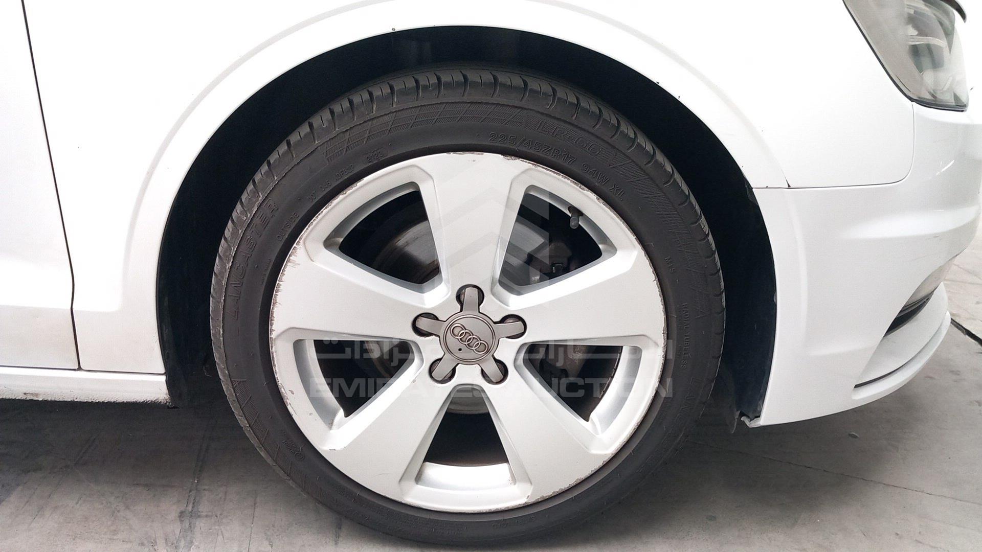 2016 AUDI A3 VIN: WAUAYJFF7G1033951