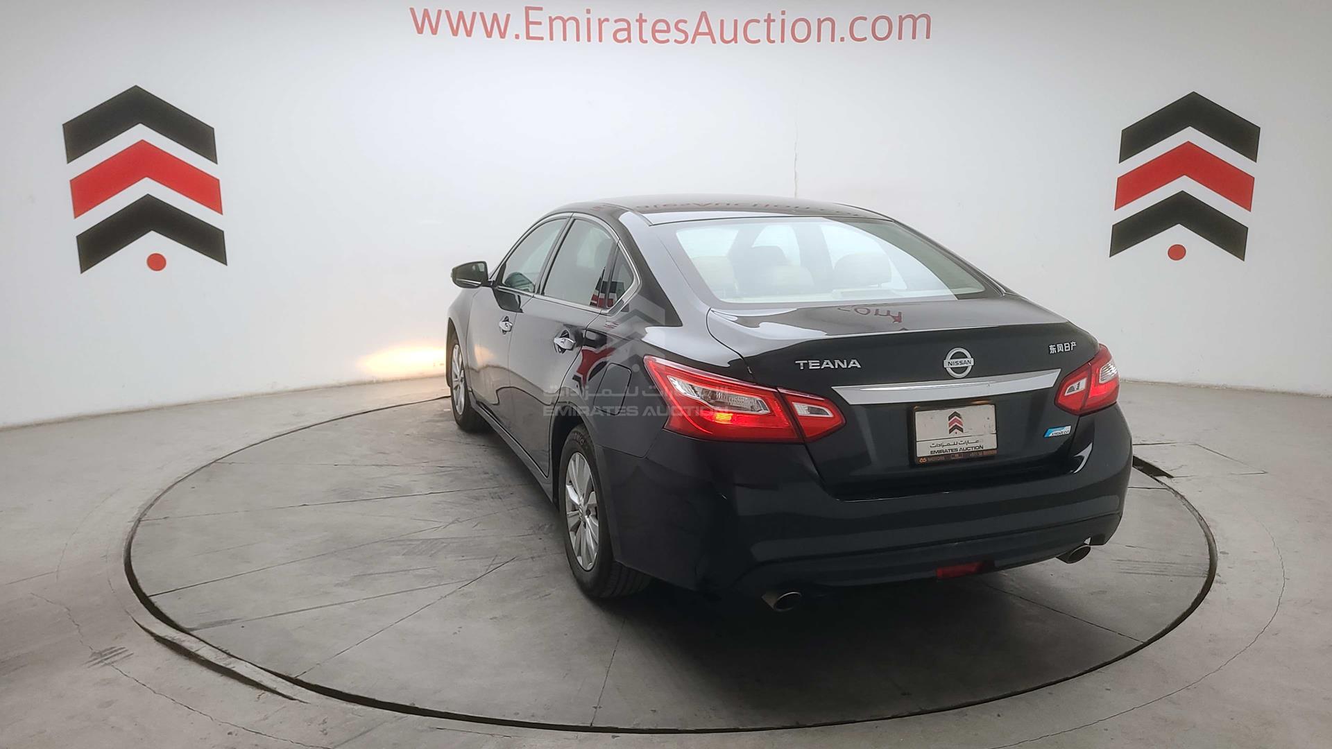 2017 NISSAN TEANA VIN: LGBF5AE09HR312960