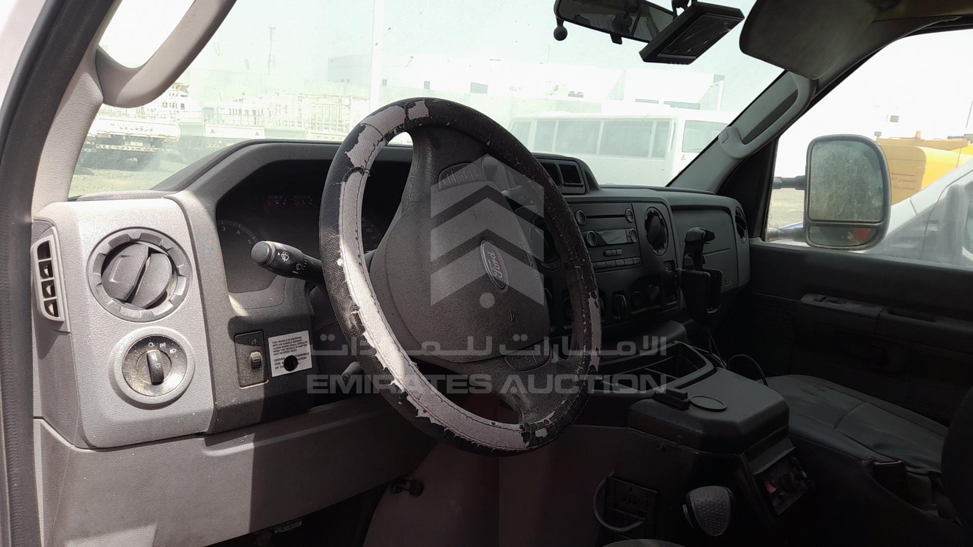 2013 FORD E 350 VIN: 1FDSS3EL9DDB13978