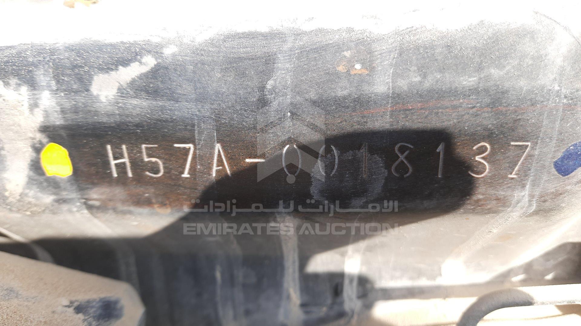 0 MITSUBISHI PAJERO VIN: H57A-0018137