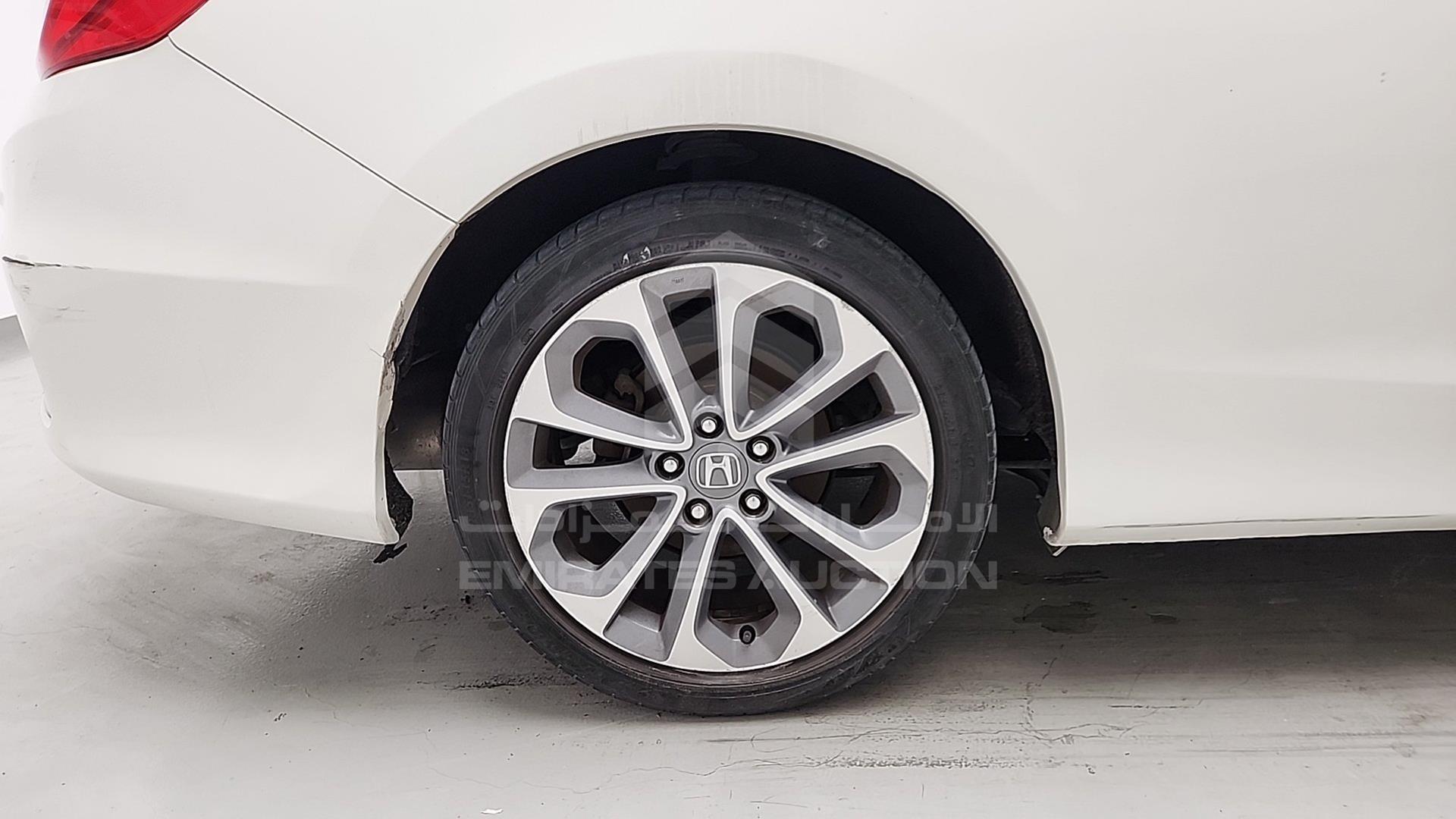 2014 HONDA ACCORD VIN: 1HGCT2275EA600123