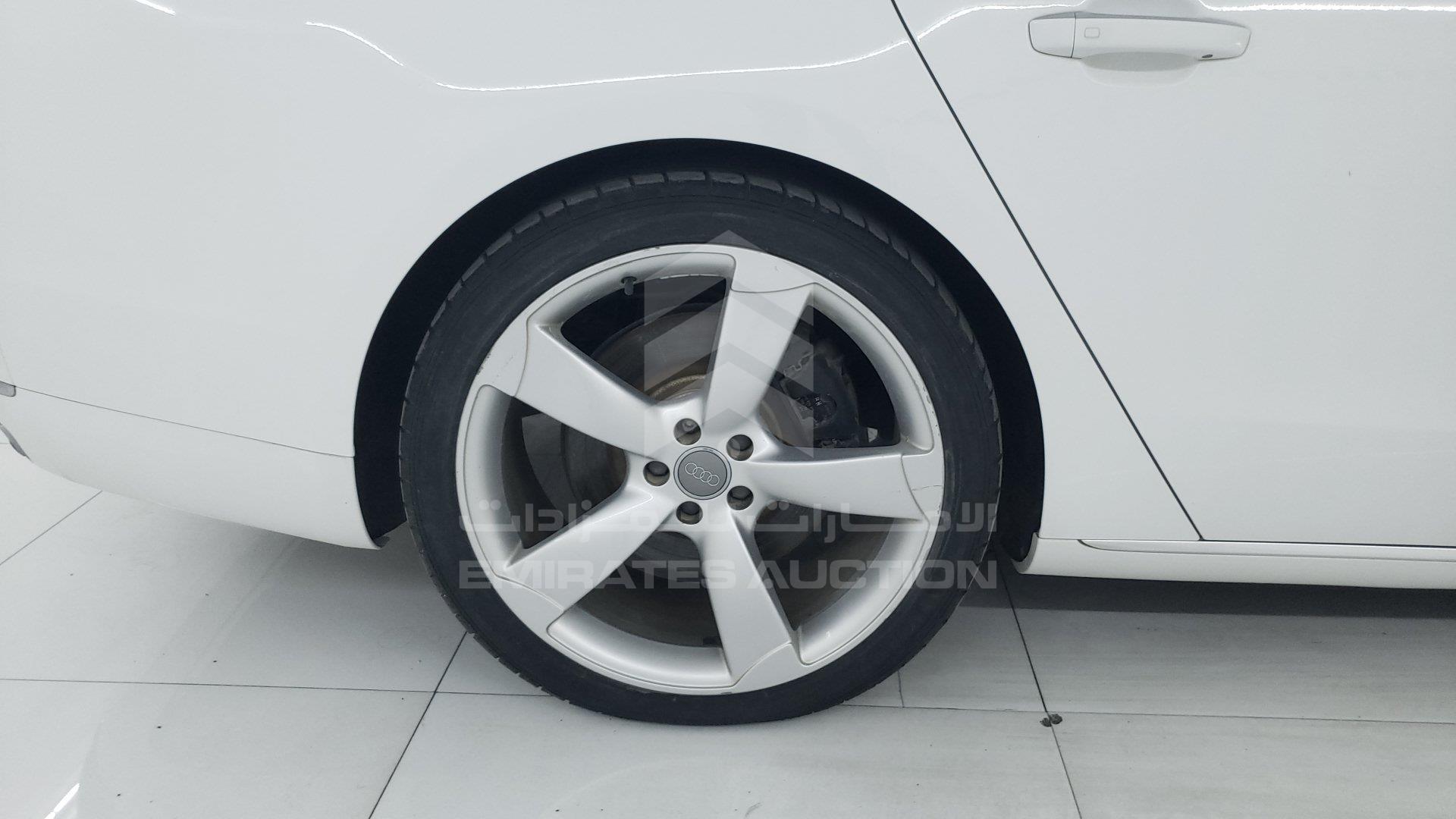WAUR4B4H5CN012950 - 2012 Audi A8 - #353160