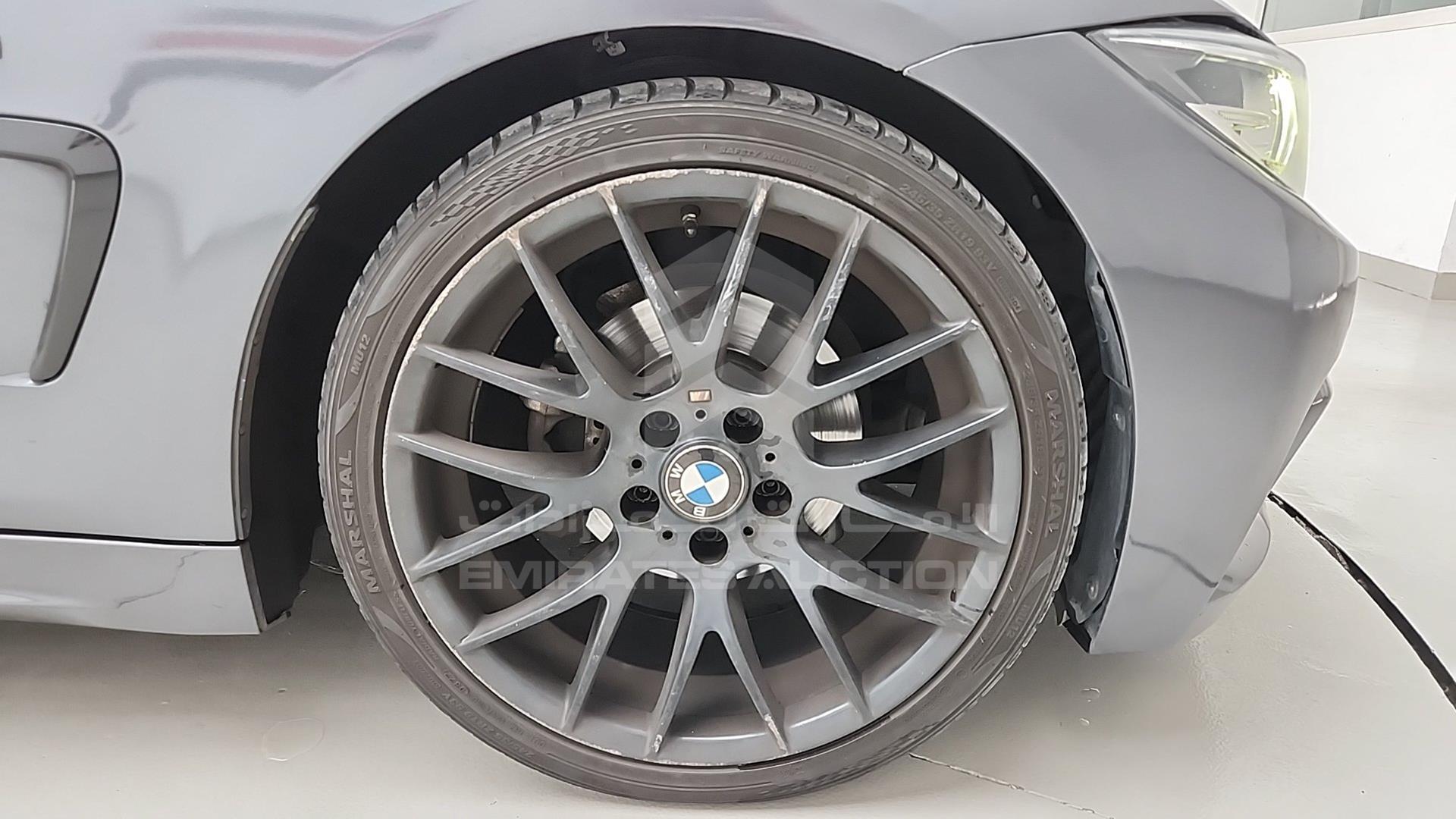 2018 BMW 420 VIN: WBA4H3105JBH07157