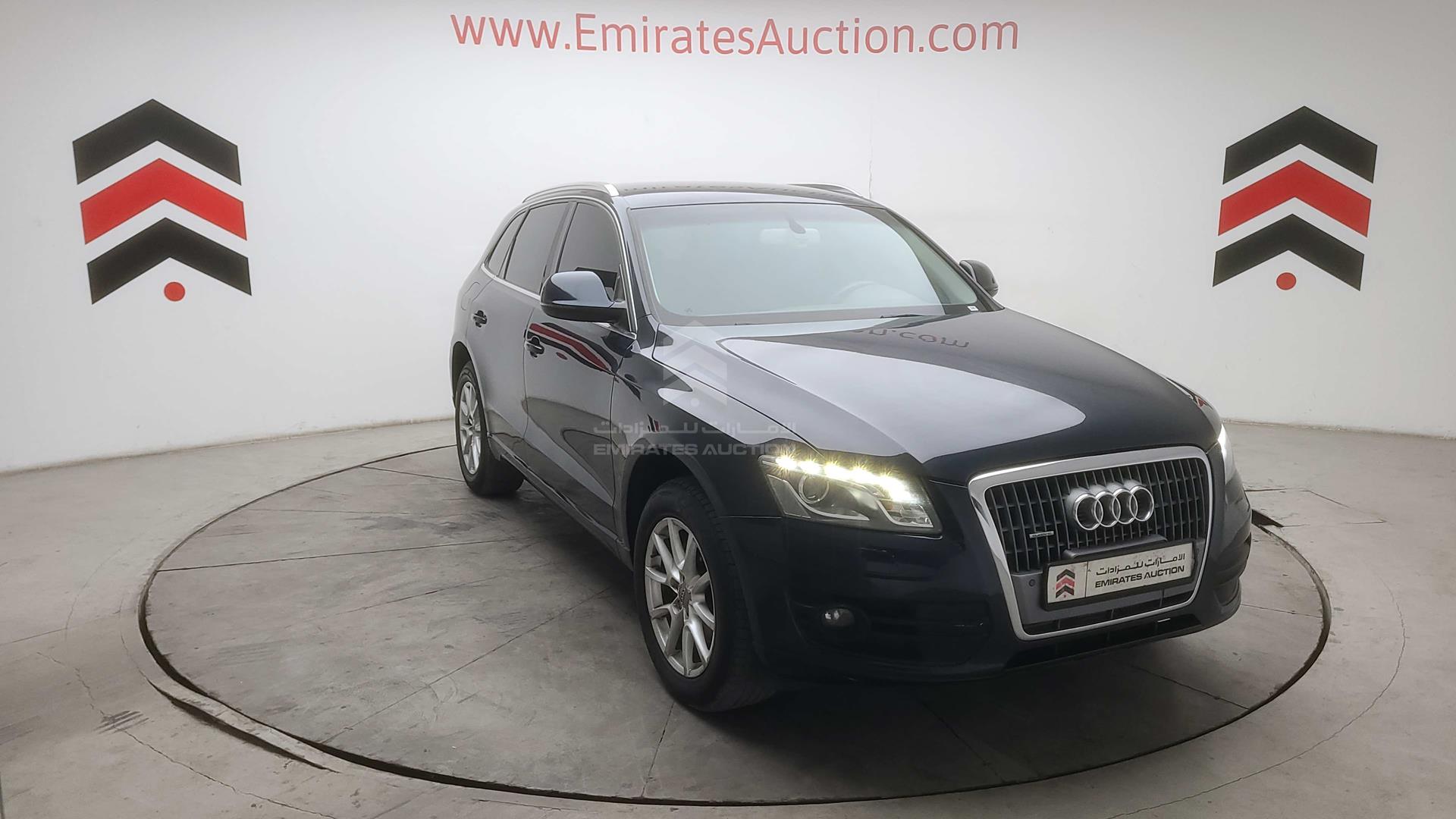 2011 AUDI Q5 VIN: WAUCFC8R2HA042938