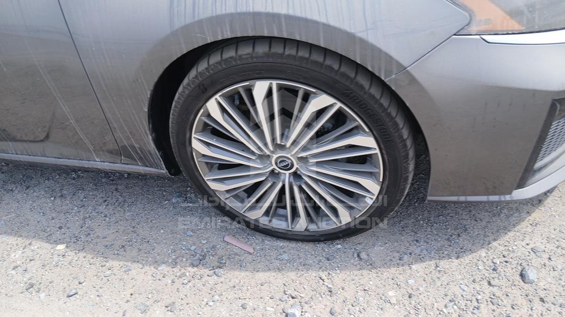 2023 Nissan Altima — Front Right Tyre — Photo 30