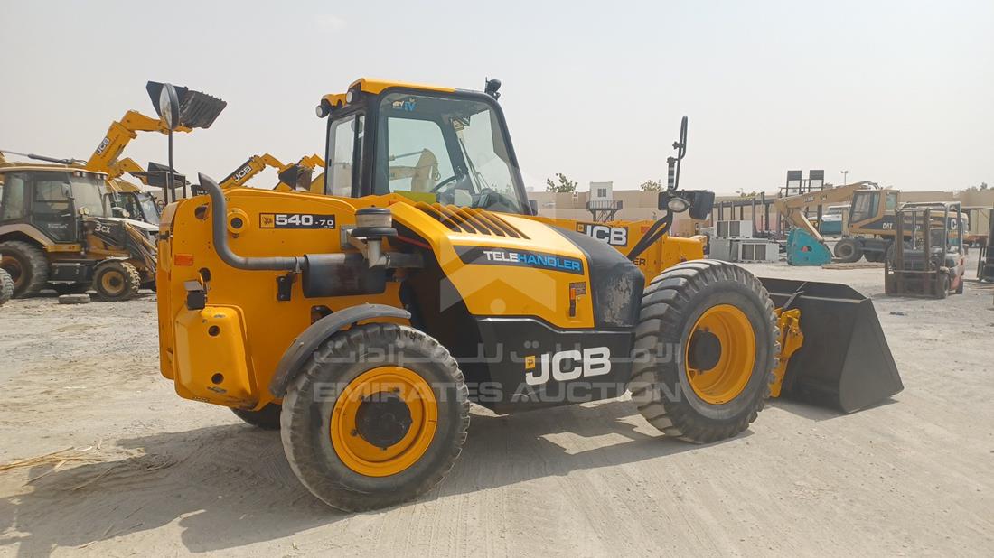 جي سي بي 540-70 2023 — الزاوية الخلفية اليمنى — صورة 9