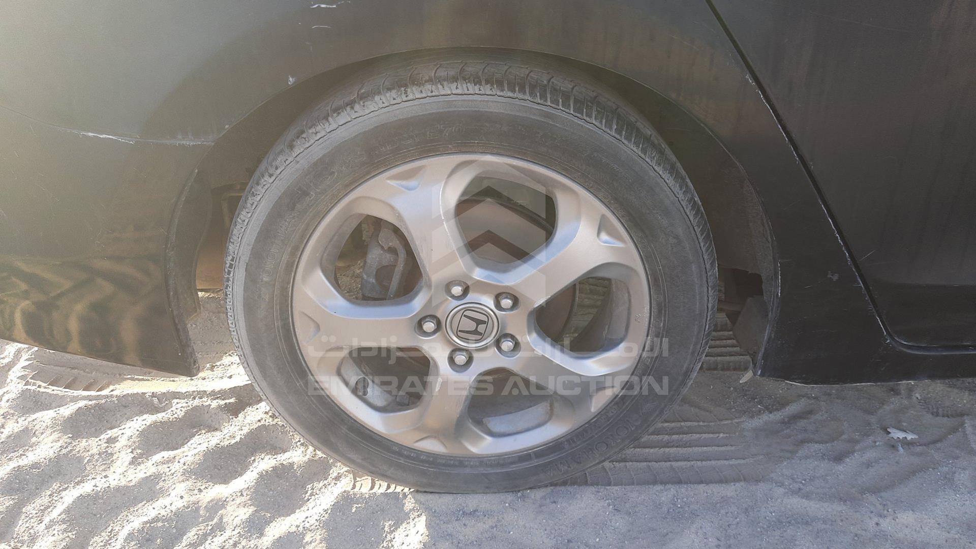 2008 HONDA ACCORD VIN: JHMCP367X8C400722
