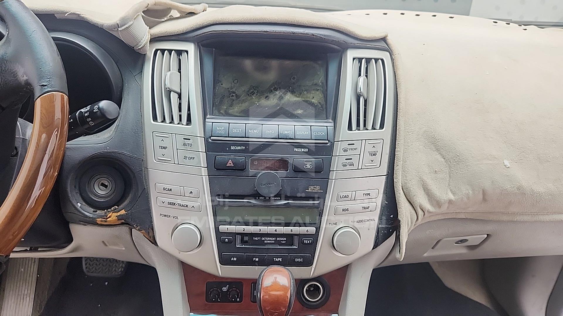 2004 LEXUS RX 330 VIN: JTJGA31U440006112