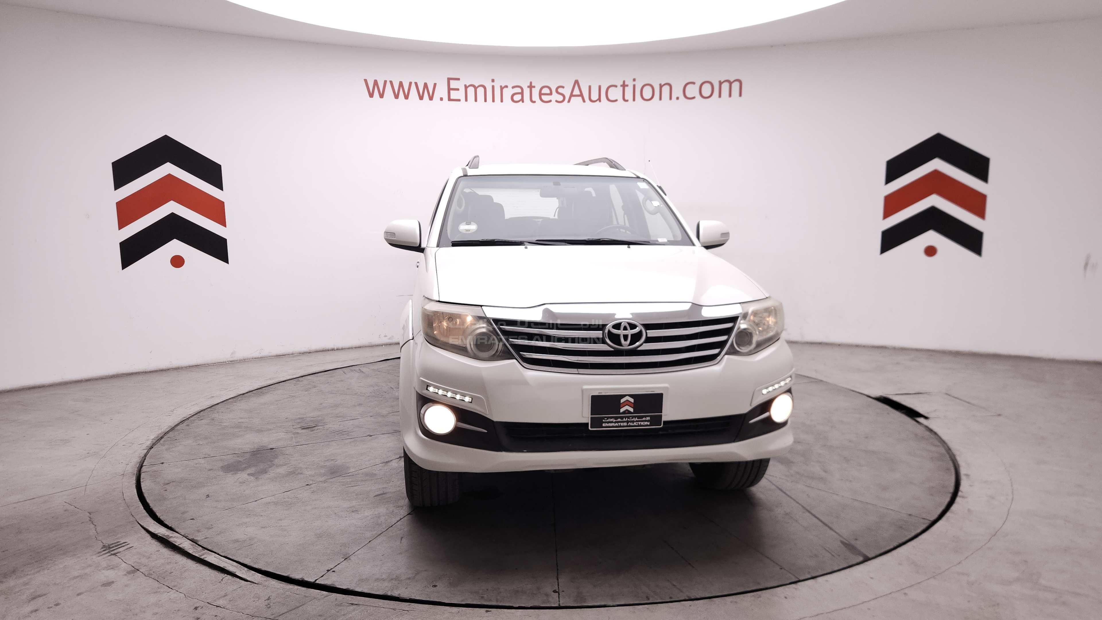 MHFYU59G0F7042614 - 2015 Toyota Fortuner - #504127