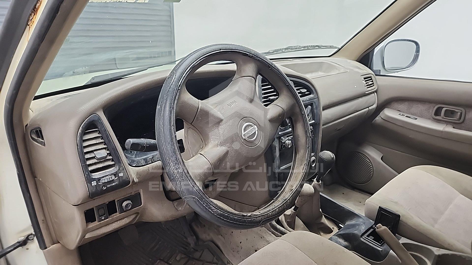 2004 NISSAN PATHFINDER VIN: JN8DR05Y74W704600