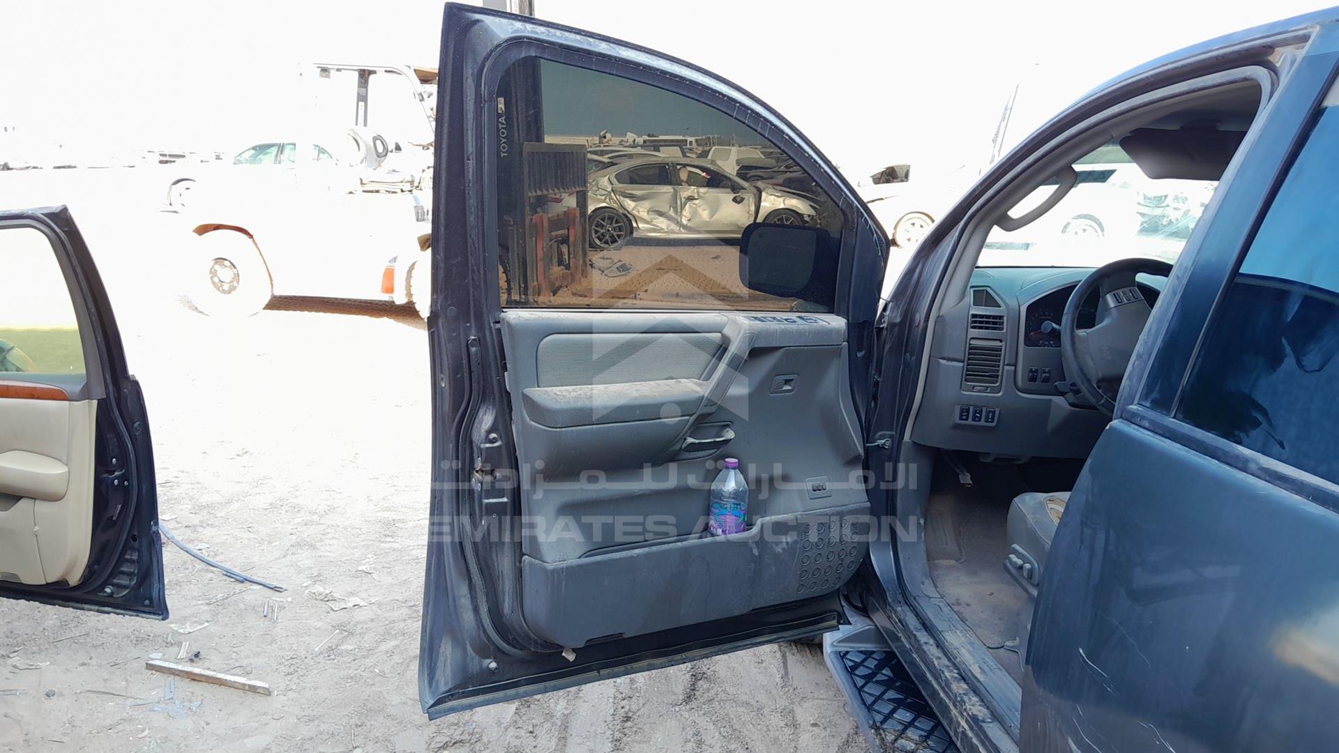 2005 NISSAN ARMADA VIN: 5N1AA08B75N735586