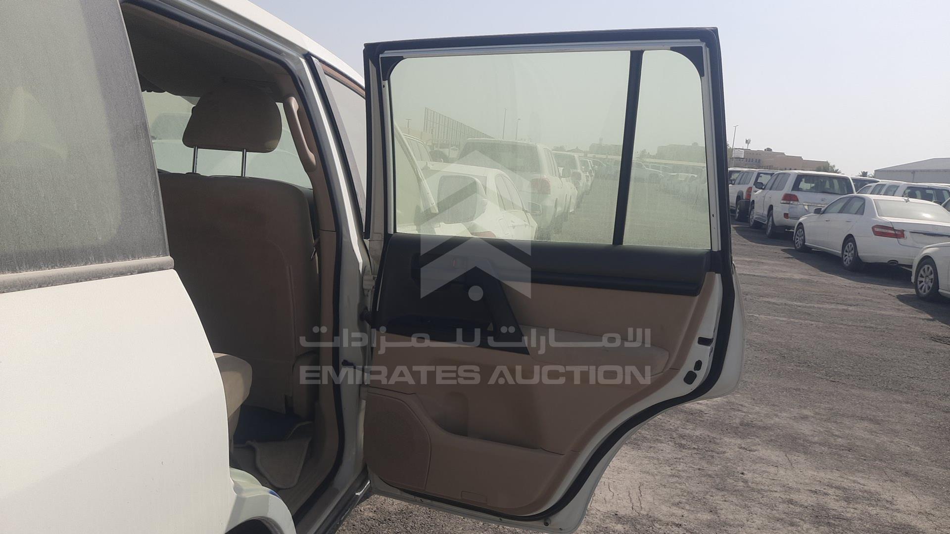 2013 TOYOTA LAND CRUISER VIN: JTMDU09J5D5065615