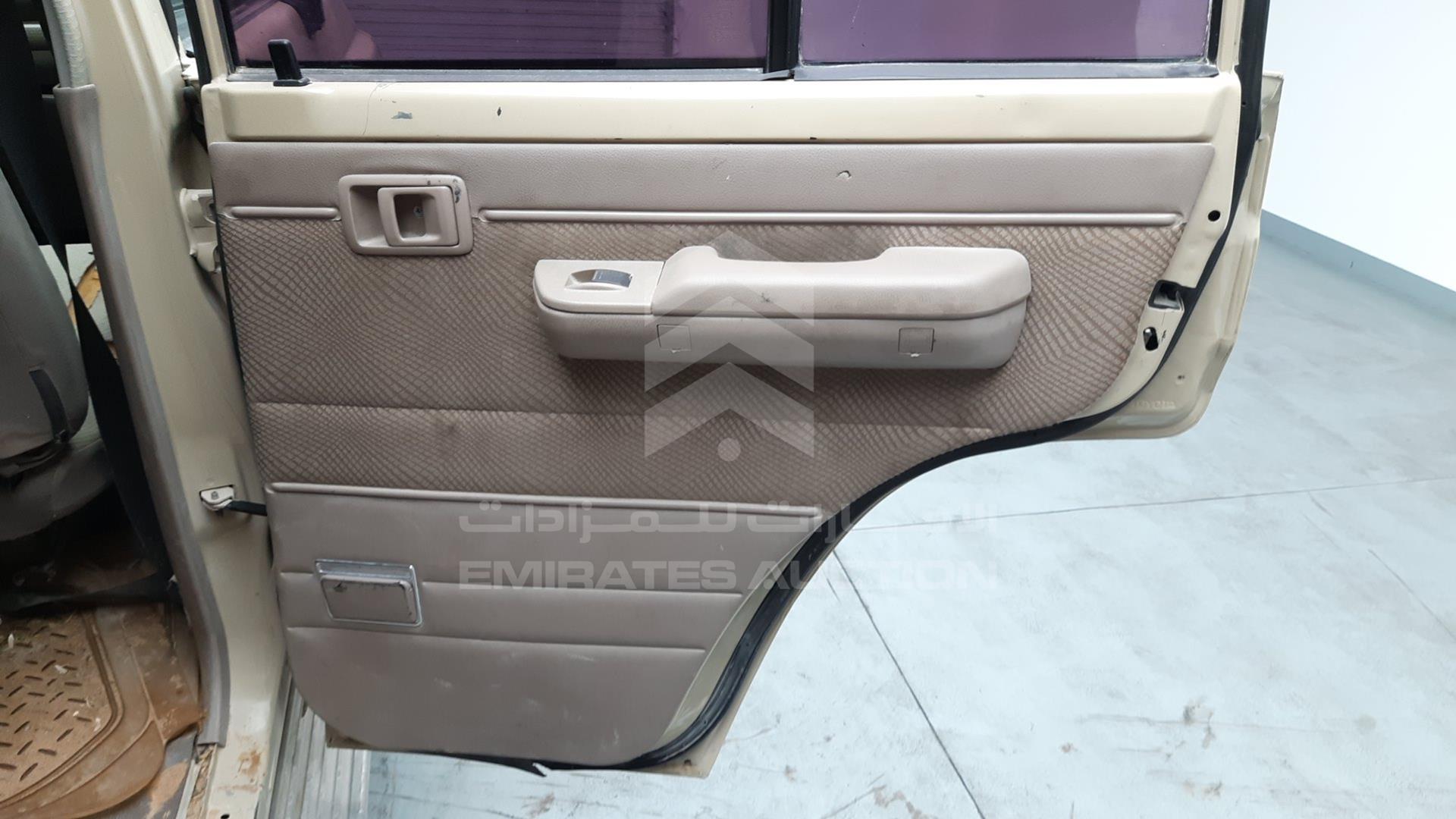 2013 TOYOTA LAND CRUISER VIN: JTFBU71J3D4702655