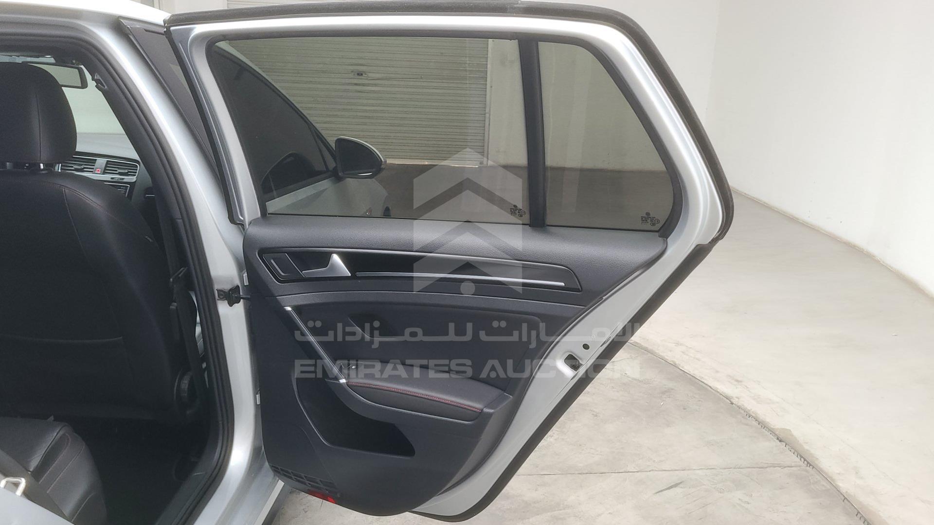 2015 VOLKSWAGEN GOLF GTI VIN: WVWFK2AU1FW000385