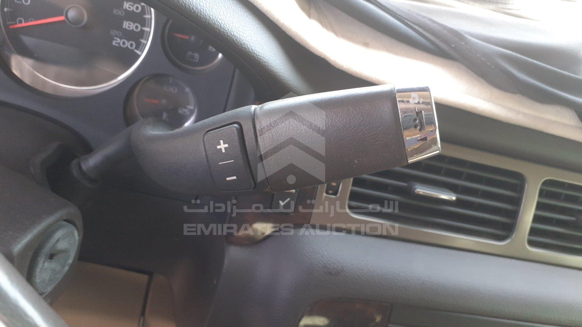 1GKS27EF8CR172113 - 2012 GMC Yukon - #355113