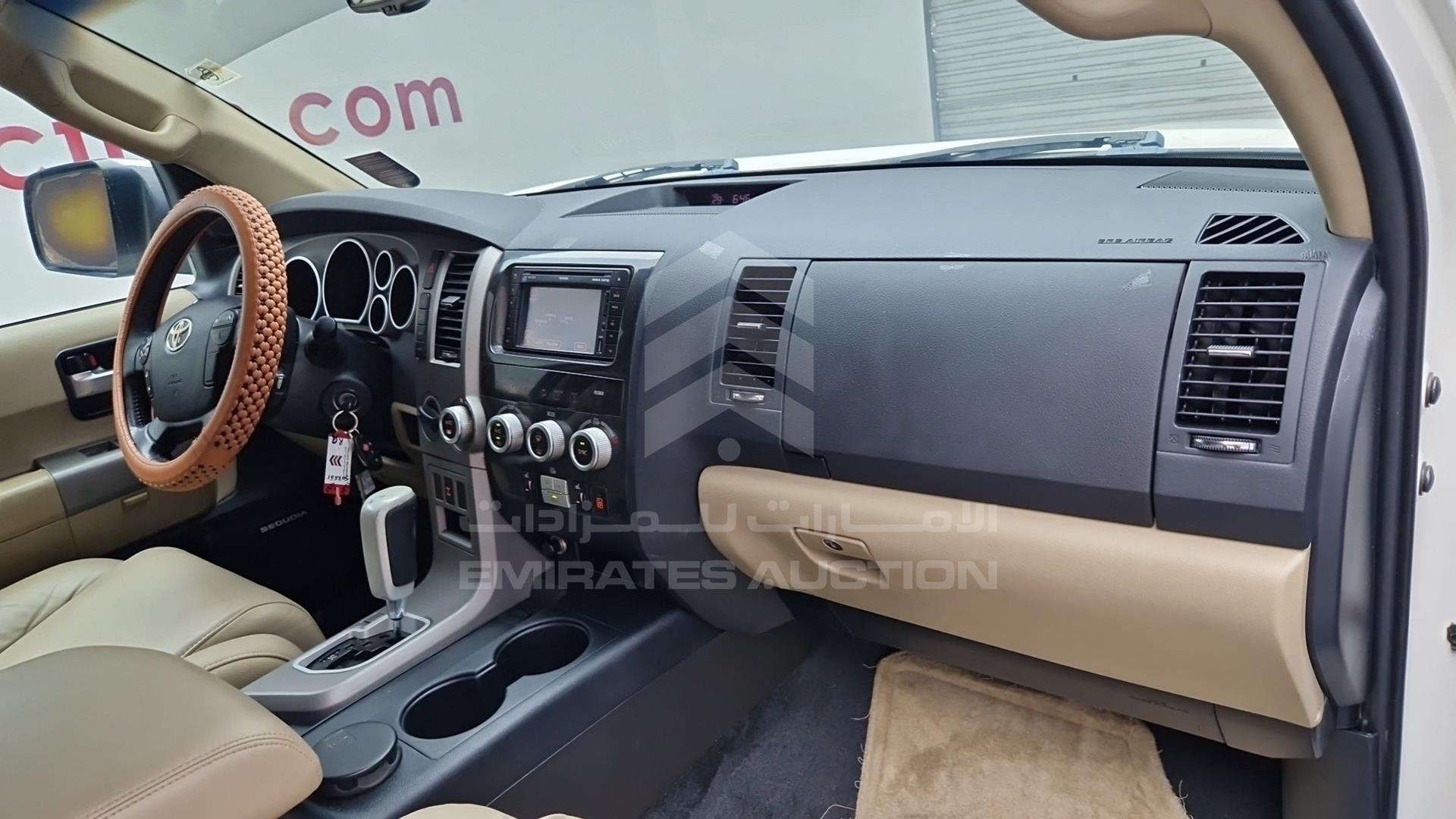 2012 TOYOTA SEQUOIA VIN: 5TDBY68A0CS072870