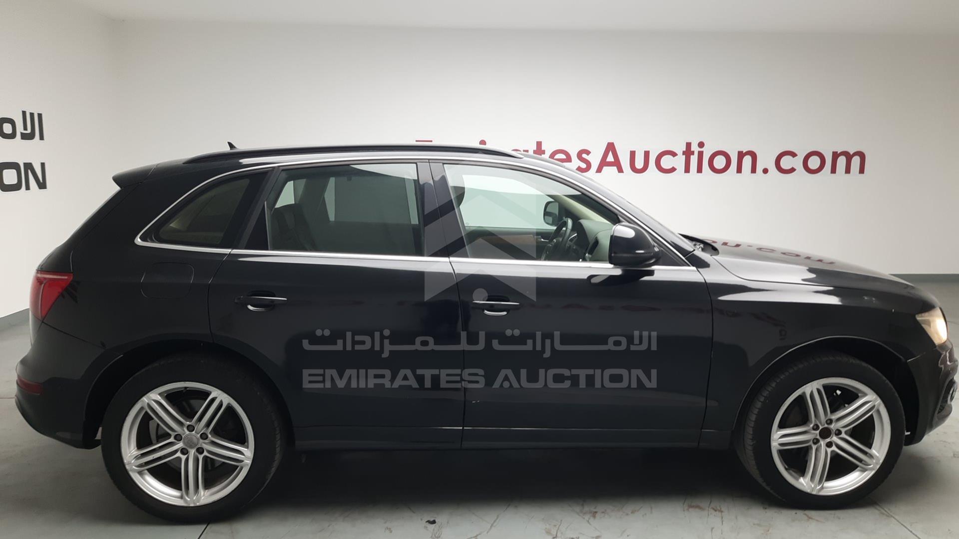 2010 AUDI Q5 VIN: WAUCKC8R0AA045458